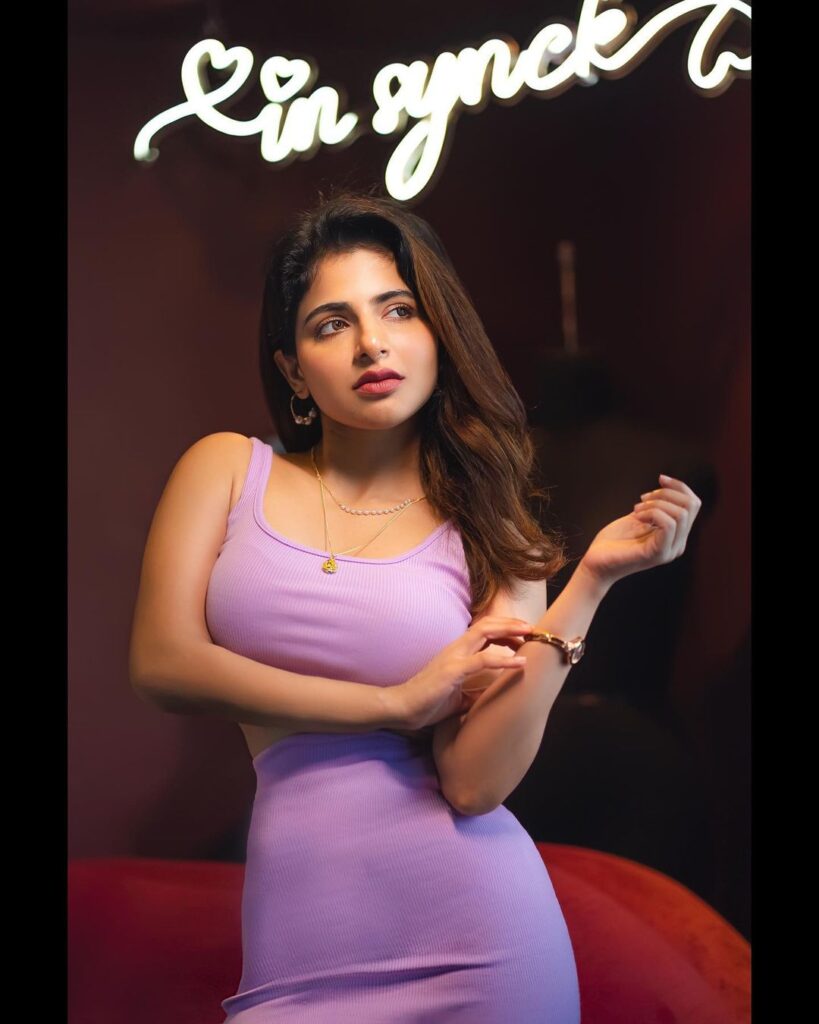 Iswarya Menon Wiki, Biography, Age, Movies & Photos