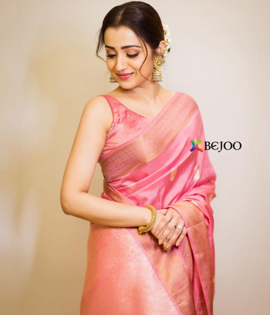 Actress Trisha krishnan Instagram 8 Photos