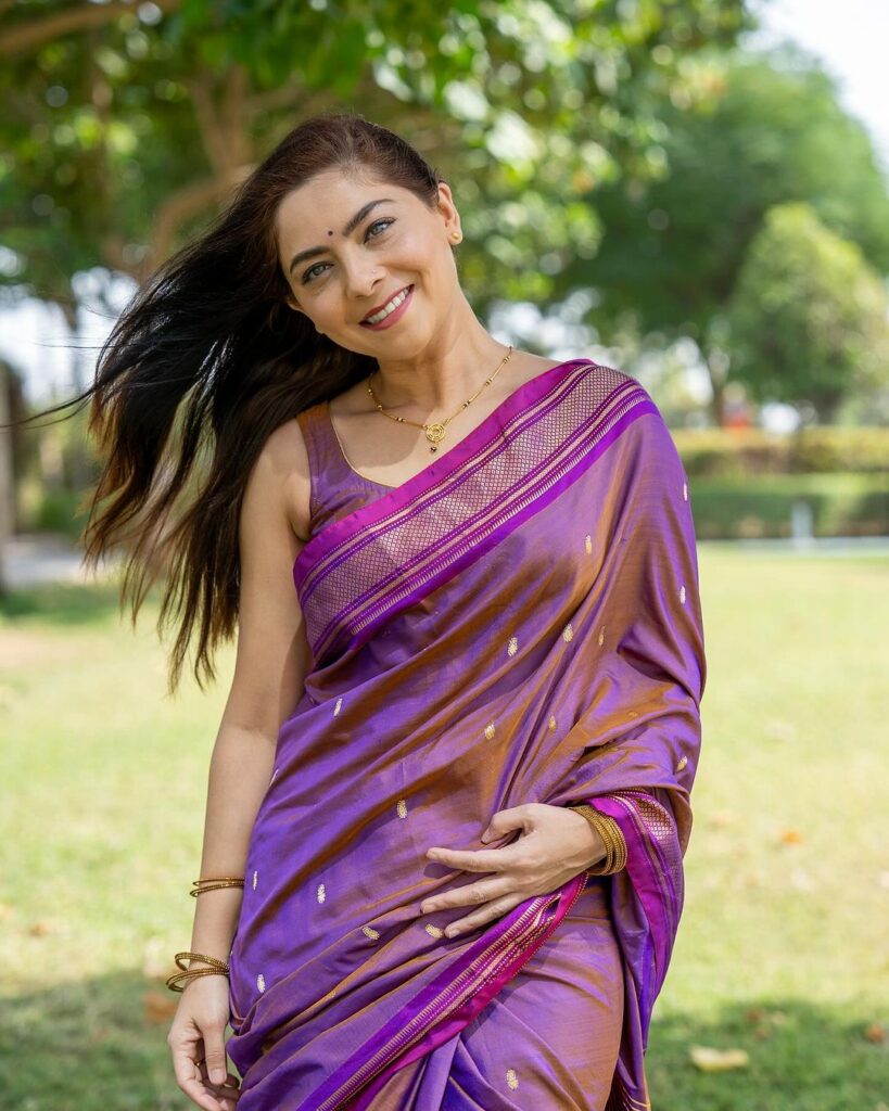 Sonalee Kulkarni Wiki, Biography, Age, Movies, Family & images