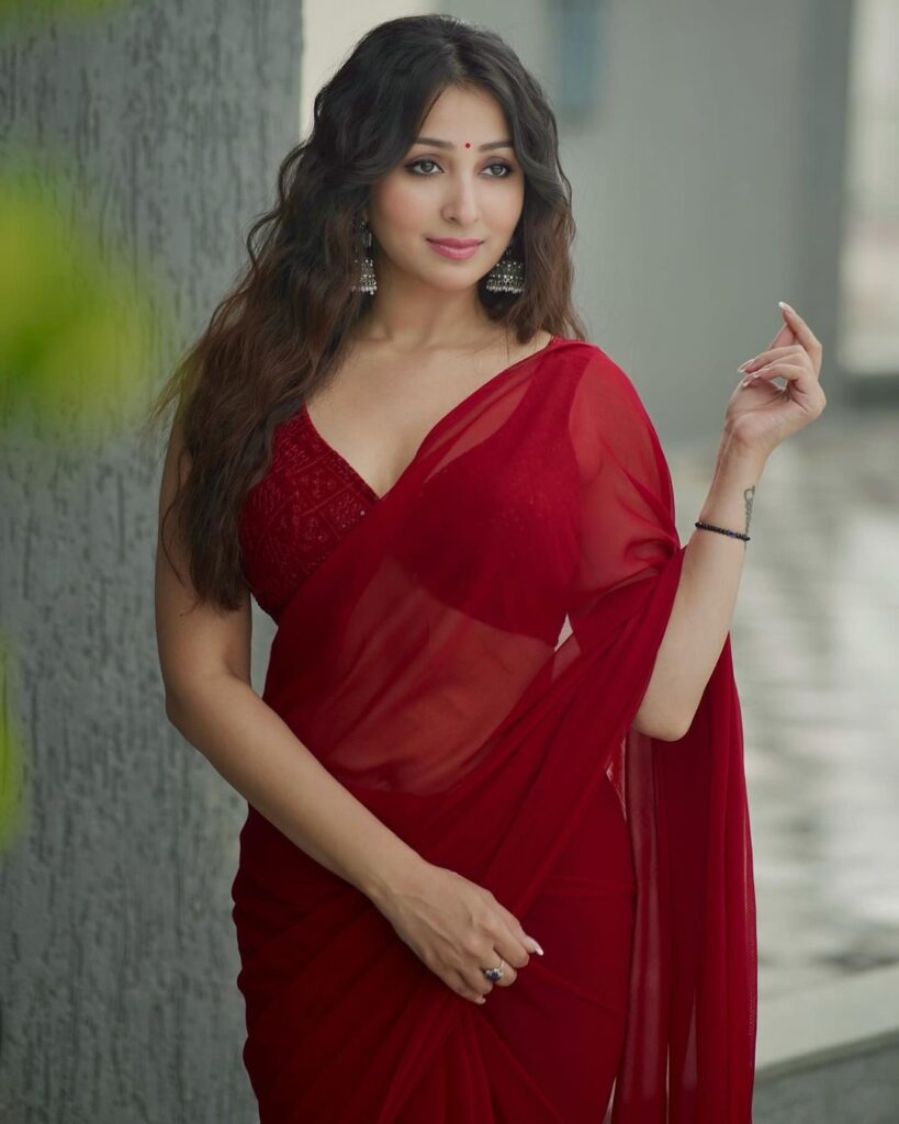 Gorgeous Sahiba Bhasin Instagram Photos